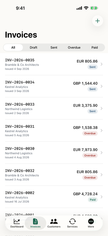 The invoice list on iPhone, each row showing its customer, amount and status.